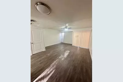 928 S Weatherred Drive, Richardson, TX 75080 - Photo 2