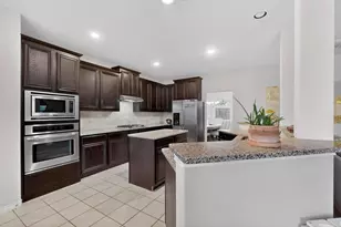 4814 Lakeway Dr, Garland, TX 75043 - Photo 12