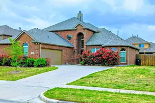 4814 Lakeway Dr, Garland, TX 75043 - Photo 1