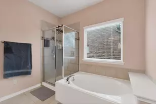 4814 Lakeway Dr, Garland, TX 75043 - Photo 20