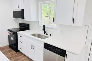 740 Bimebella Ln, Dallas, TX 75211 - Photo 4