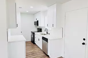 740 Bimebella Ln, Dallas, TX 75211 - Photo 24