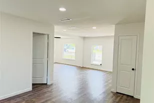 740 Bimebella Ln, Dallas, TX 75211 - Photo 22