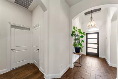 10701 Klondike Lane, Aubrey, TX 76227 - Photo 4