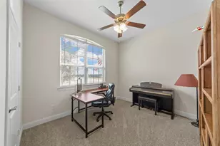 10701 Klondike Ln, Aubrey, TX 76227 - Photo 8