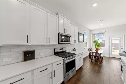 10701 Klondike Lane, Aubrey, TX 76227 - Photo 14