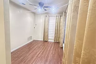 10409 Waters Dr, Irving, TX 75063 - Photo 14