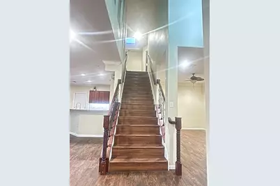 10409 Waters Drive, Irving, TX 75063 - Photo 8