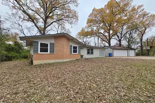 105 E Cate St, Grand Saline, TX 75140 - Photo 1