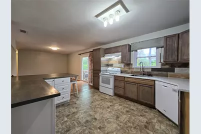 105 E Cate Street, Grand Saline, TX 75140 - Photo 16