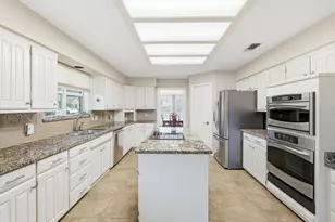 5300 Huntington Ct, Colleyville, TX 76034 - Photo 14