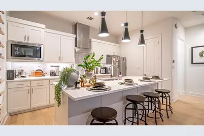 694 W Main Street, Arlington, TX 76013 - Photo 8