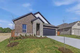 557 Waterford Park Boulevard, Weatherford, TX 76087 - Photo 4