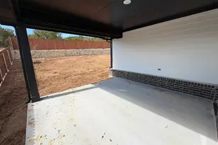 557 Waterford Pk Blvd, Weatherford, TX 76087 - Photo 10