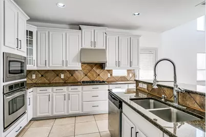 4328 Oak Bluff Lane, Sachse, TX 75048 - Photo 6