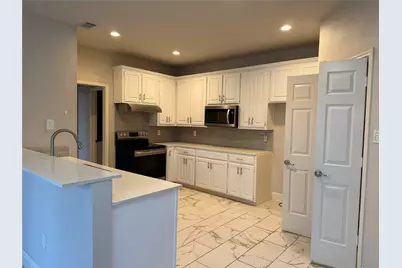 8645 Mill Creek Road, Irving, TX 75063 - Photo 6