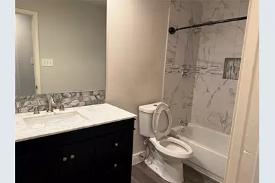 8645 Mill Creek Road, Irving, TX 75063 - Photo 16