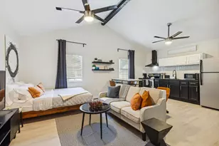 2435 W 10th St, Dallas, TX 75211 - Photo 28