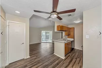 11050 Woodmeadow Parkway #1405, Dallas, TX 75228 - Photo 6