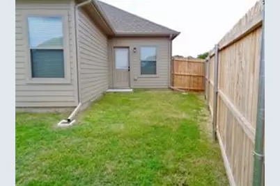 609 Beechwood Drive, Greenville, TX 75402 - Photo 16