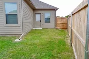 609 Beechwood Dr, Greenville, TX 75402 - Photo 16