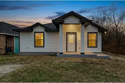 3304 Wellington Street, Greenville, TX 75401 - Photo 1