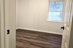 604 Bayless Dr, Euless, TX 76040 - Photo 16