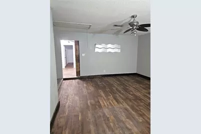 604 Bayless Drive, Euless, TX 76040 - Photo 8