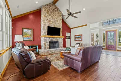 216 Megan Court, Hudson Oaks, TX 76087 - Photo 12