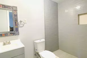 203 Ennis St, Waxahachie, TX 75165 - Photo 14