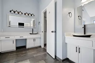 716 Oak Hill Ln, Cedar Hill, TX 75104 - Photo 8