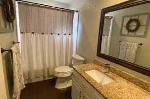 1827 Forestdale Dr, Grapevine, TX 76051 - Photo 22