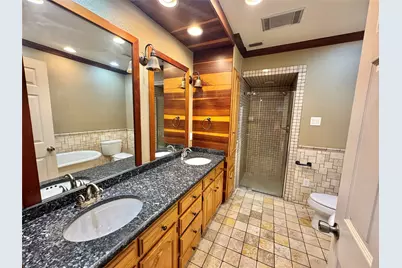 610 W Cedar Street, Nocona, TX 76255 - Photo 32