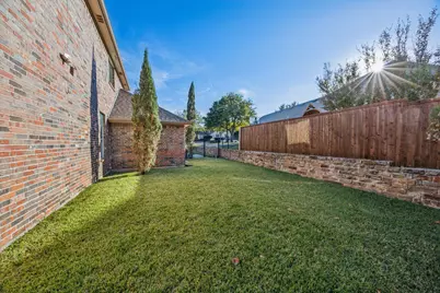 1302 Briar Ridge Drive, Keller, TX 76248 - Photo 32