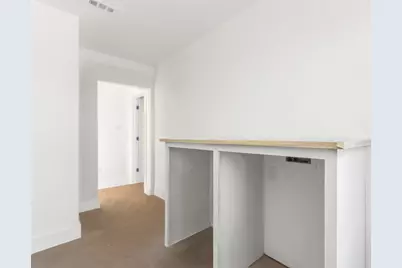 1105 Poindexter Street #B1, Fort Worth, TX 76102 - Photo 32