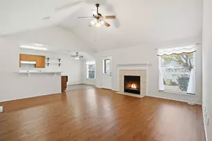 212 Preston Dr, Cleburne, TX 76033 - Photo 10