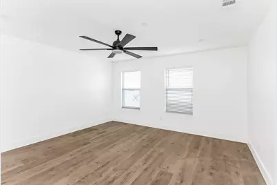 1105 Poindexter Street #B2, Fort Worth, TX 76102 - Photo 22