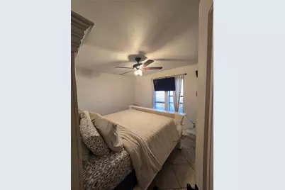 222 W Shady Grove Road W #222 East unit, Irving, TX 75060 - Photo 18