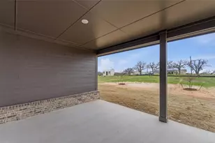 1121 Trinity Dr, Springtown, TX 76082 - Photo 24