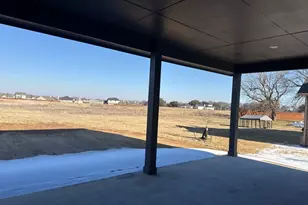 428 Guadeloupe Ln, Springtown, TX 76082 - Photo 10