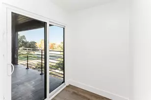 1105 Poindexter St, Fort Worth, TX 76102 - Photo 36