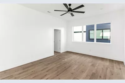 1105 Poindexter Street #B3, Fort Worth, TX 76102 - Photo 18