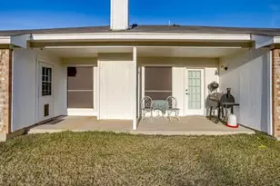 951 Morgan Dr, Burleson, TX 76028 - Photo 32