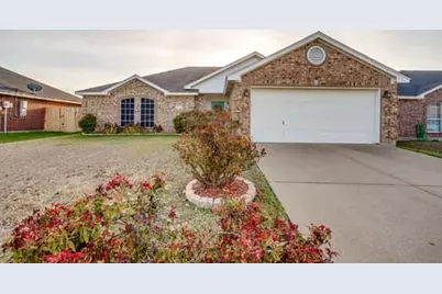 951 Morgan Drive, Burleson, TX 76028 - Photo 2