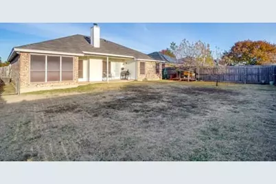 951 Morgan Drive, Burleson, TX 76028 - Photo 36