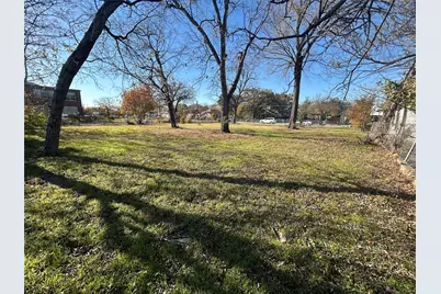 4302 Metropolitan Avenue, Dallas, TX 75210 - Photo 12