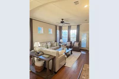 300 Eastland Drive, Lewisville, TX 75056 - Photo 4