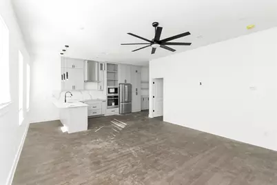 1101 Poindexter Street #A2, Fort Worth, TX 76102 - Photo 6