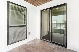 1101 Poindexter St, Fort Worth, TX 76102 - Photo 32