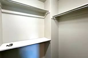 4683B Rhett Ln, Carrollton, TX 75010 - Photo 18